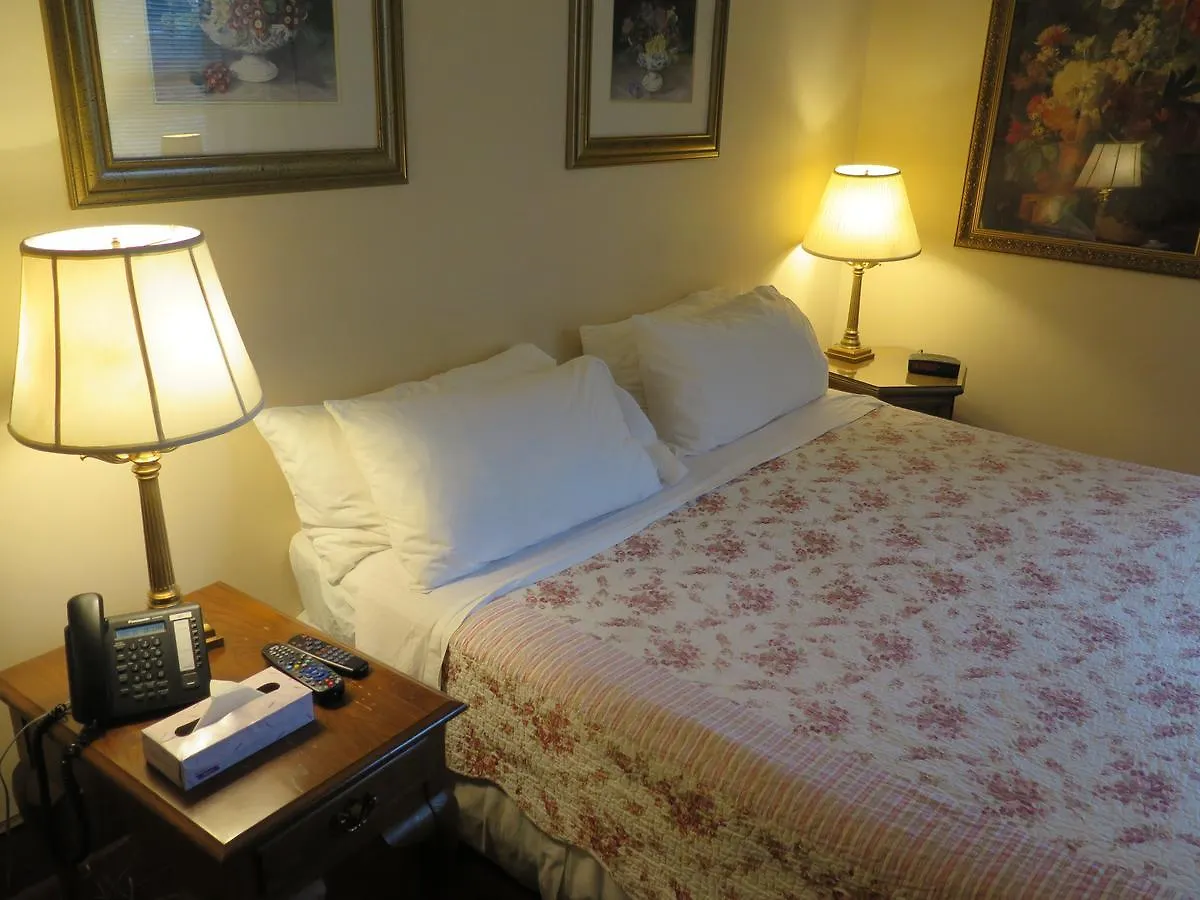 **  Madison Manor Boutique Hotel Toronto Canada