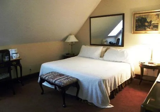 Madison Manor Boutique Hotel Toronto